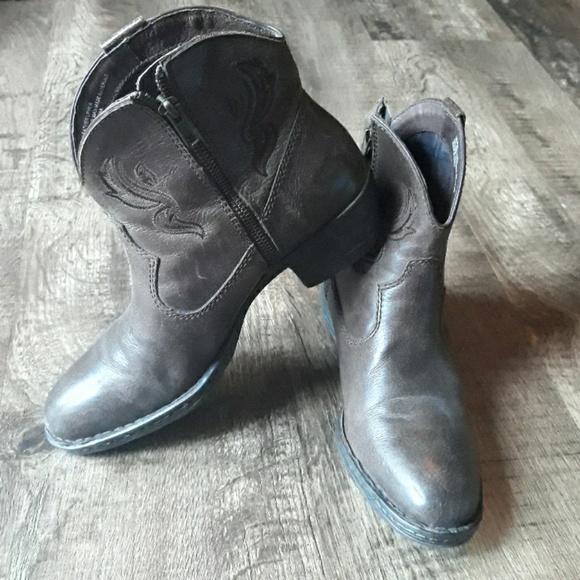 Born Shoes - Ladies Born Cowboy Booties